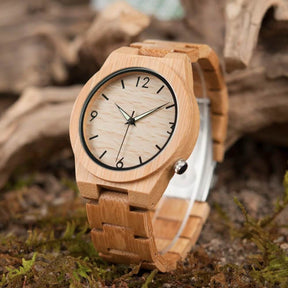 Das Design der Armbanduhr "Bambus Baum" ist klassisch und minimalistisch gehalten