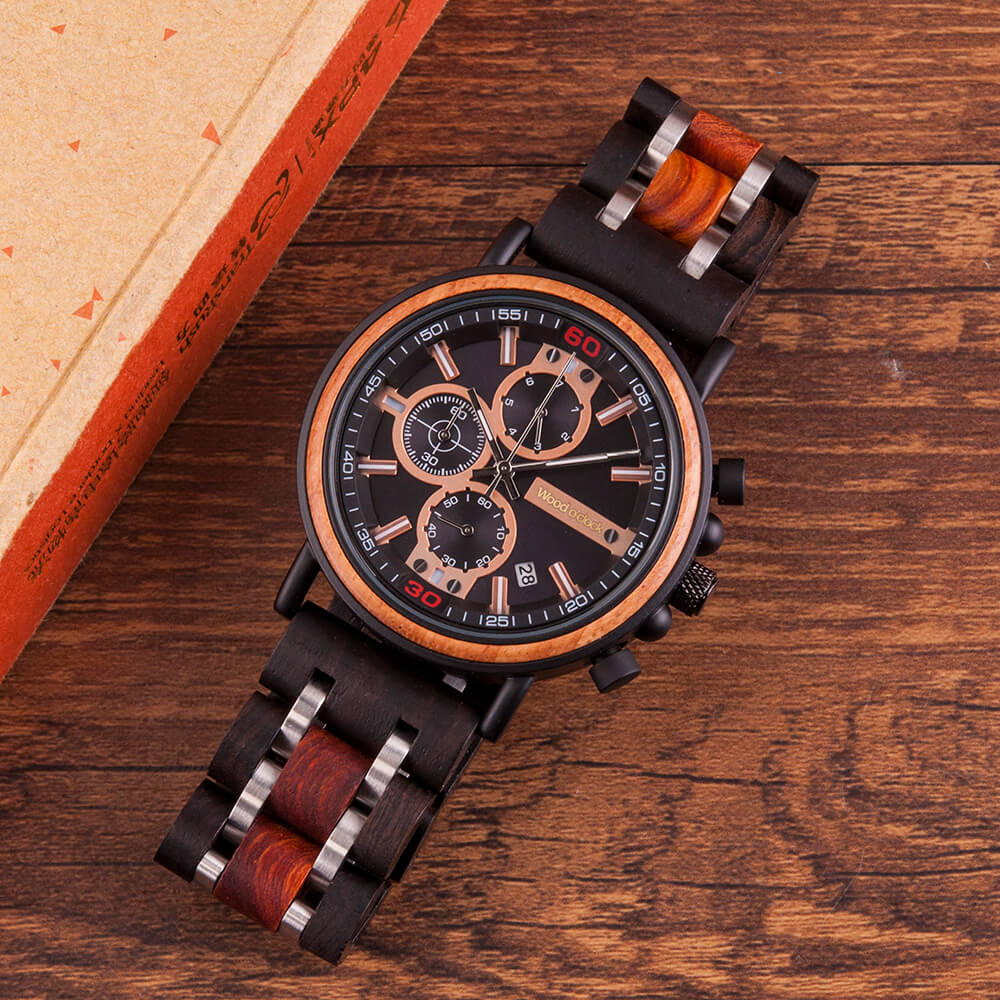 Mit der Armbanduhr "Abenddämmerung" aus Holz bist du für jeden Anlass ausgestattet