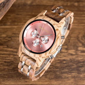 Zart und elegant - so lässt sich die Armbanduhr "Kirschbaum" für Frauen beschreiben
