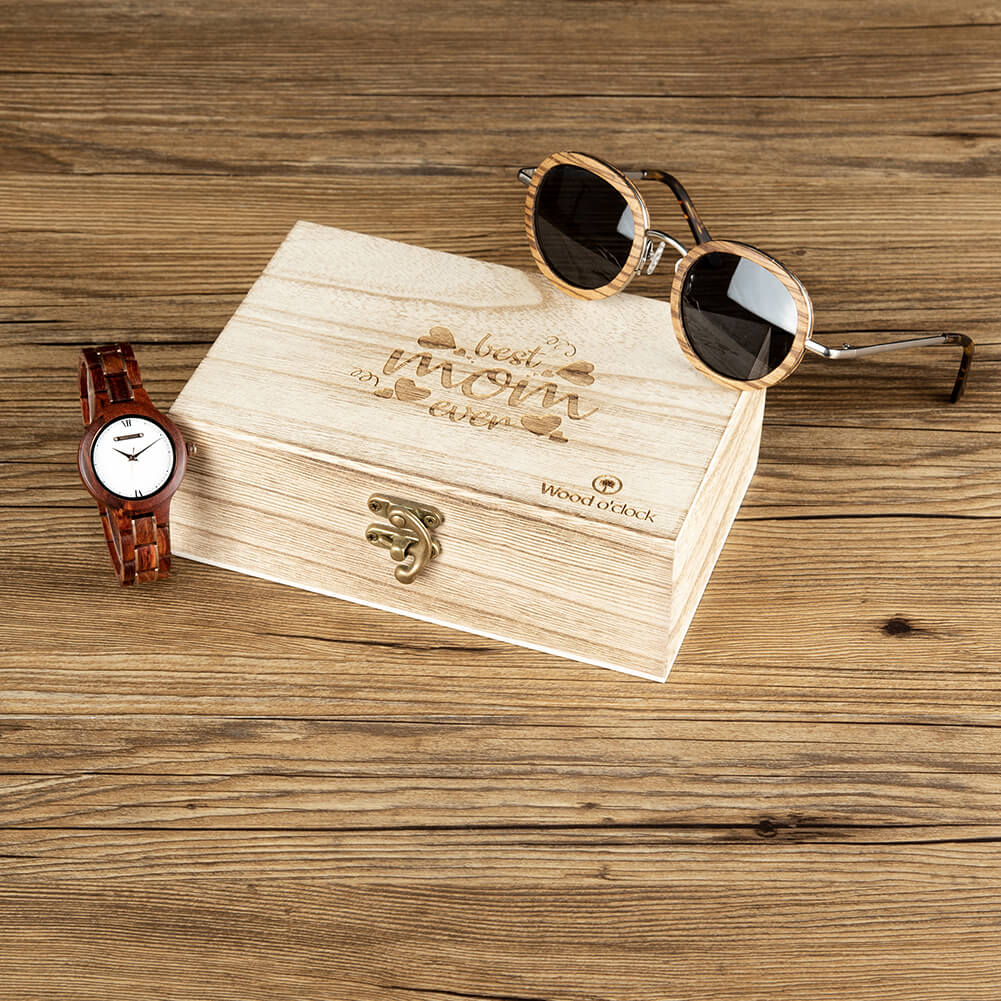 Geschenkbox "Best Mom Aphrodite" mit stylischer Holzarmbanduhr und passender Holzsonnenbrille