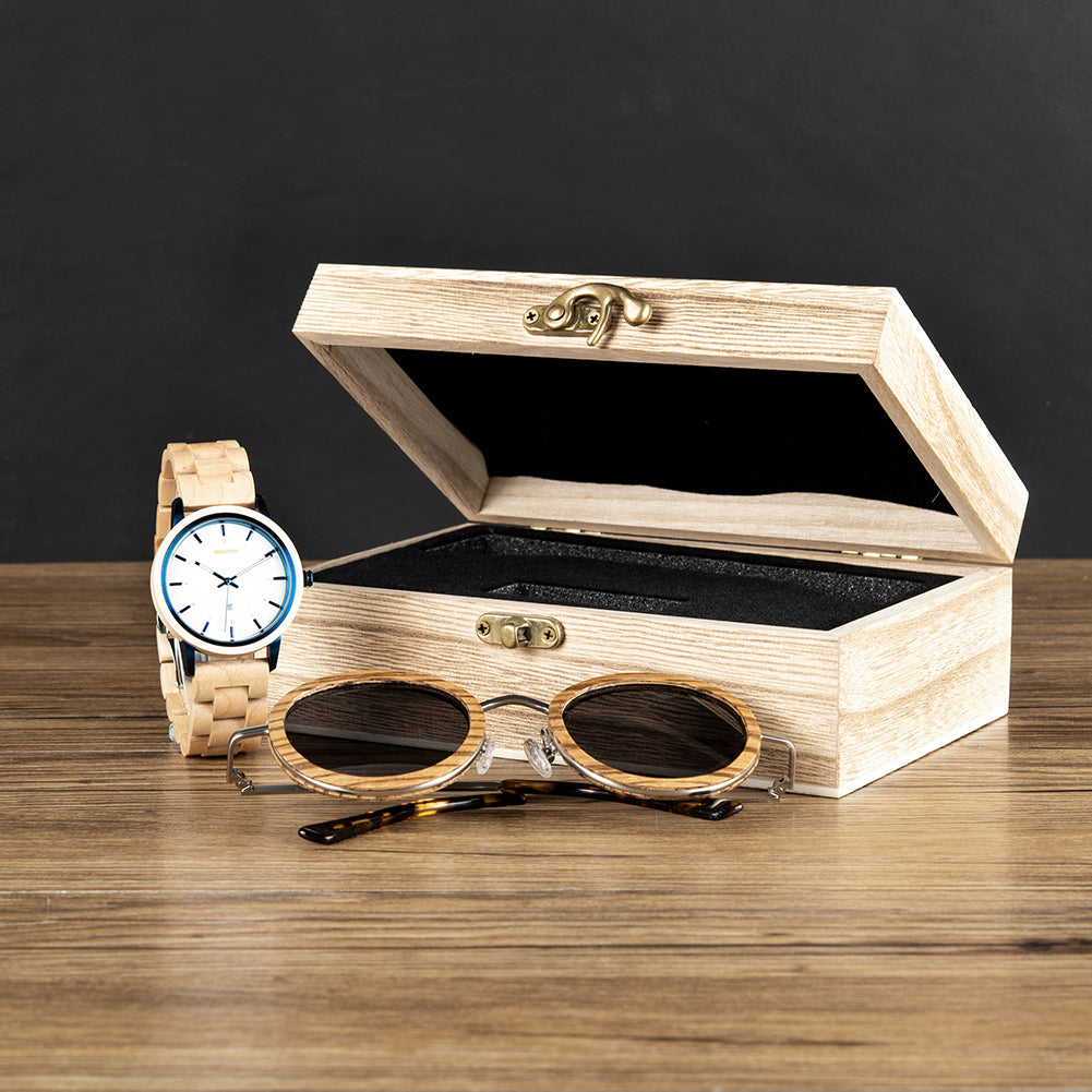 Das perfekte Geschenk für alle Frauen - unsere Wood o'clock Geschenkbox "Best Mom Antonia"